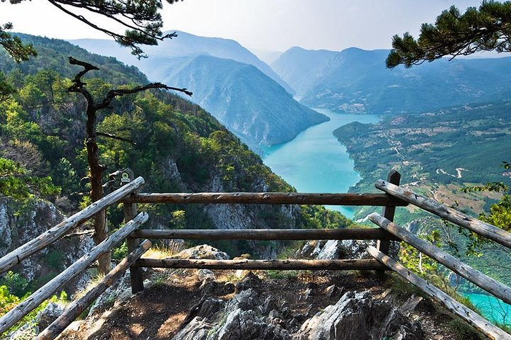 Sarajevo to Belgrade Full Day Tour one-way - Photo 1 of 8